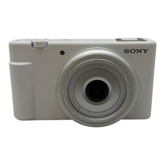 Sony ZV-1F 20.1MP Digital Point-And-Shoot Camera, Battery, Memory Card - Picture 8 of 10